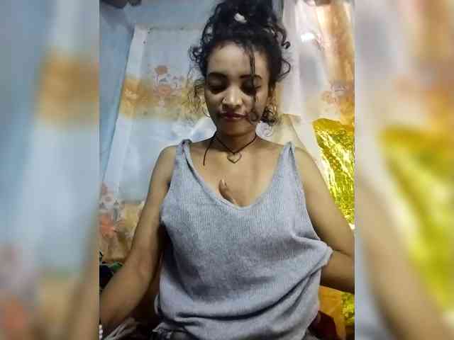 Shanya12 webcam
