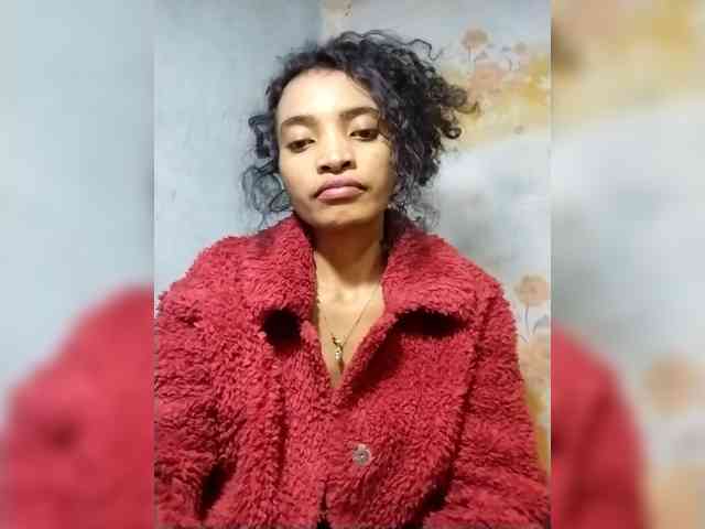 Shanya12 webcam