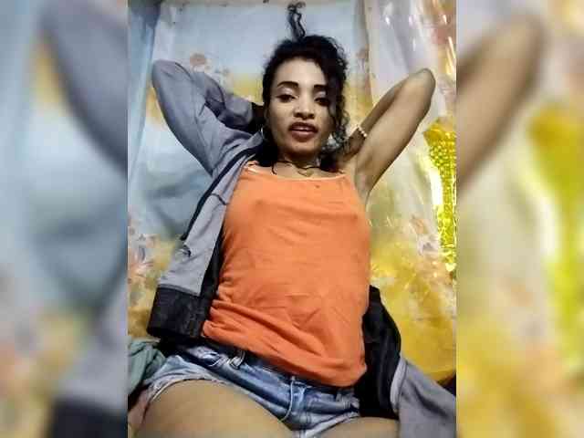Shanya12 webcam