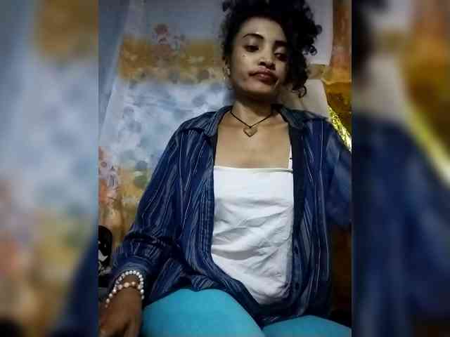 Shanya12 webcam