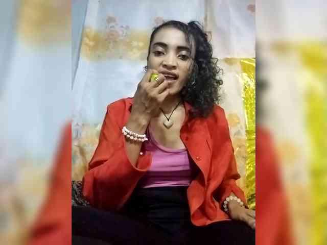 Shanya12 webcam