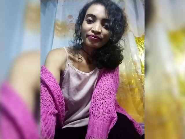 Shanya12 webcam