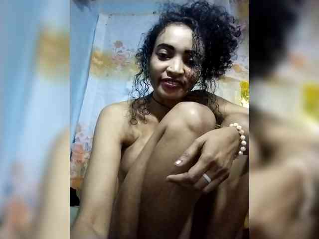 Shanya12 webcam