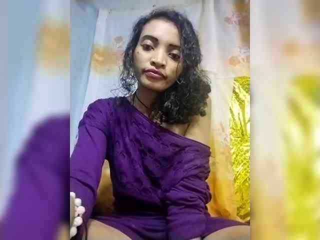 Shanya12 webcam