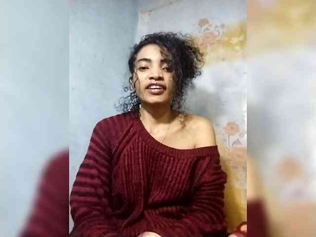 Shanya12 webcam