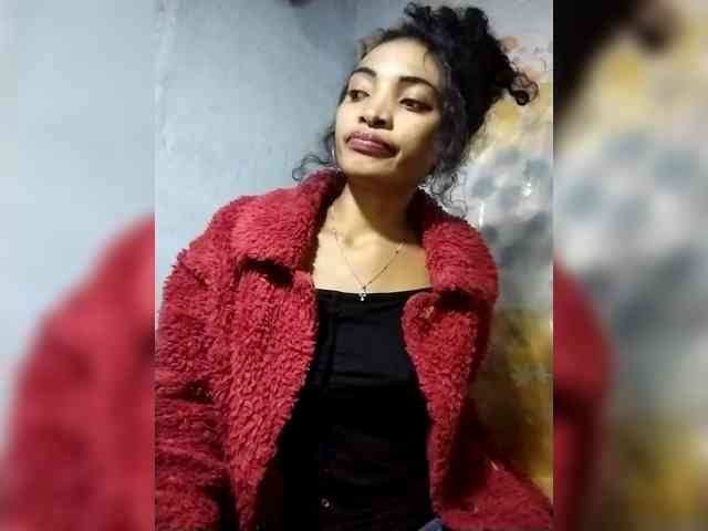 Shanya12 webcam