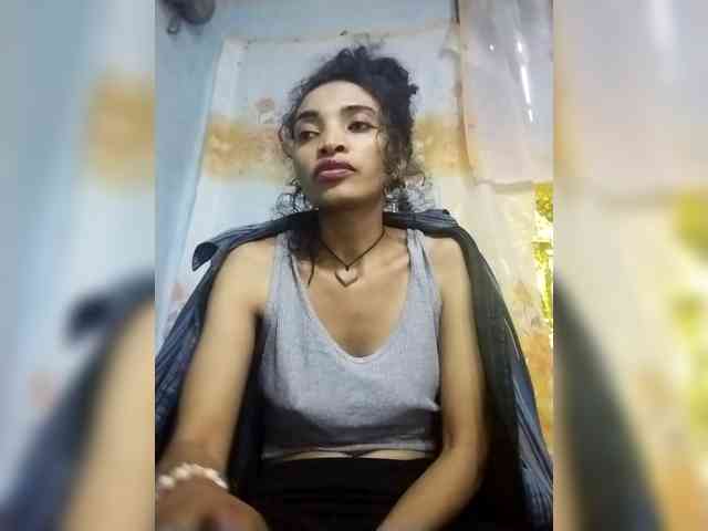 Shanya12 webcam