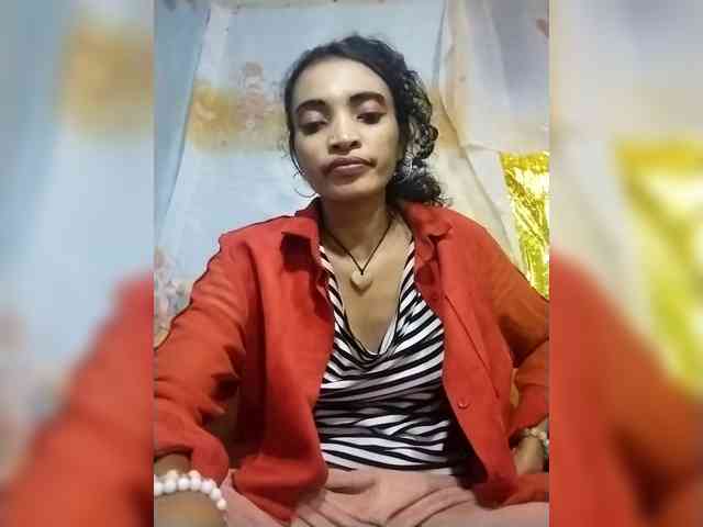 Shanya12 webcam