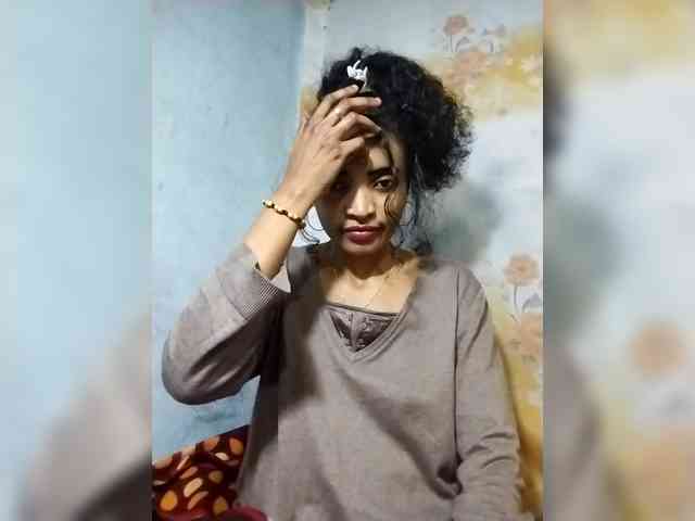 Shanya12 webcam