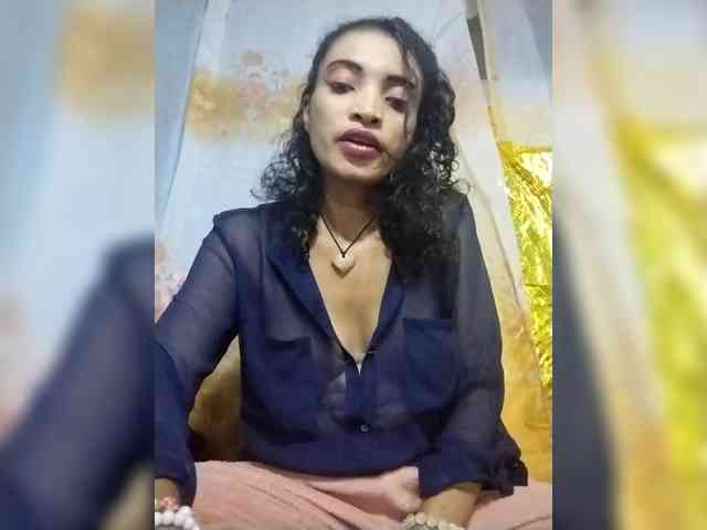 Shanya12 webcam