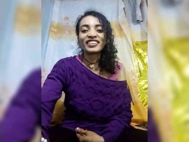 Shanya12 webcam