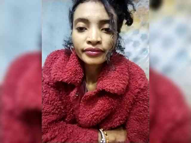 Shanya12 webcam