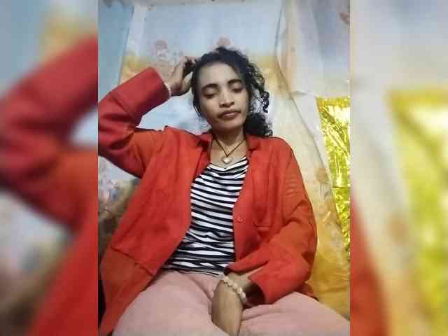 Shanya12 webcam