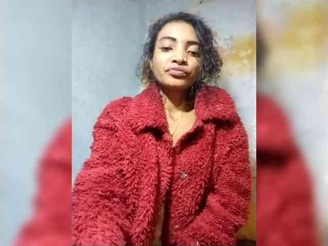Shanya12 webcam