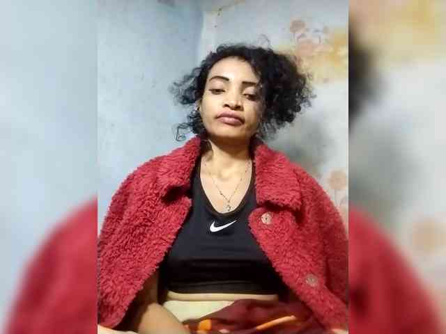 Shanya12 webcam
