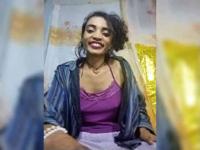 Shanya12 webcam