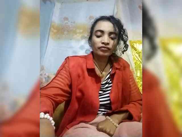 Shanya12 webcam