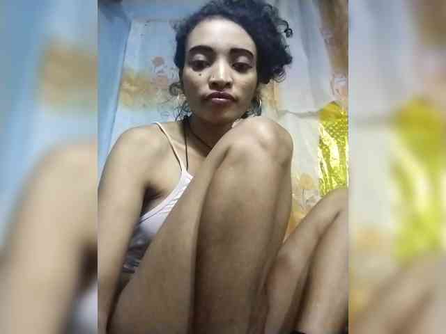 Shanya12 webcam