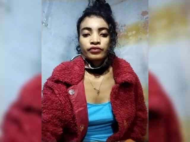 Shanya12 webcam