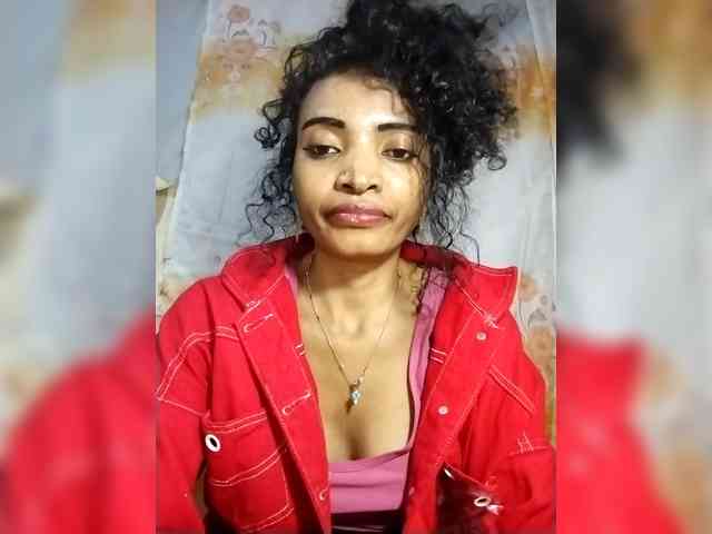 Shanya12 webcam