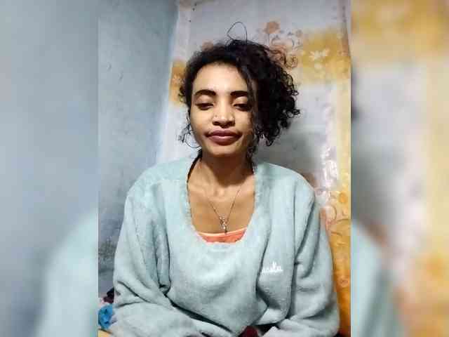Shanya12 webcam