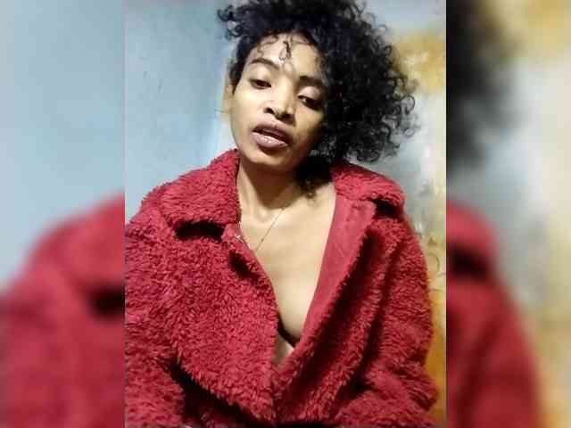 Shanya12 webcam