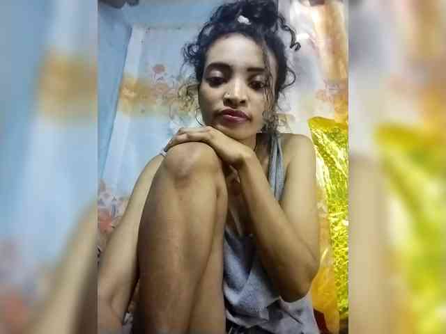 Shanya12 webcam