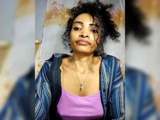 Shanya12 webcam