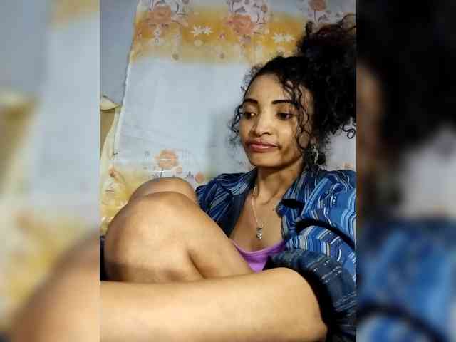 Shanya12 webcam