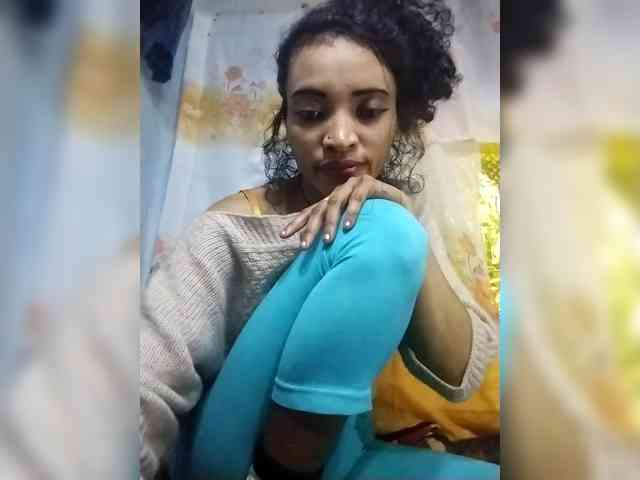 Shanya12 webcam