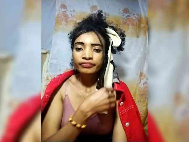 Shanya12 webcam