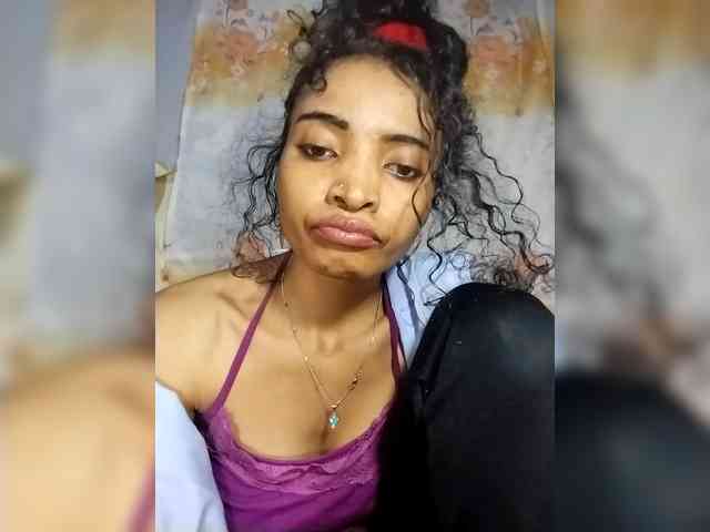 Shanya12's cam show statistics and live stream