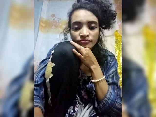 Shanya12 webcam