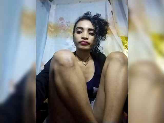 Shanya12 webcam