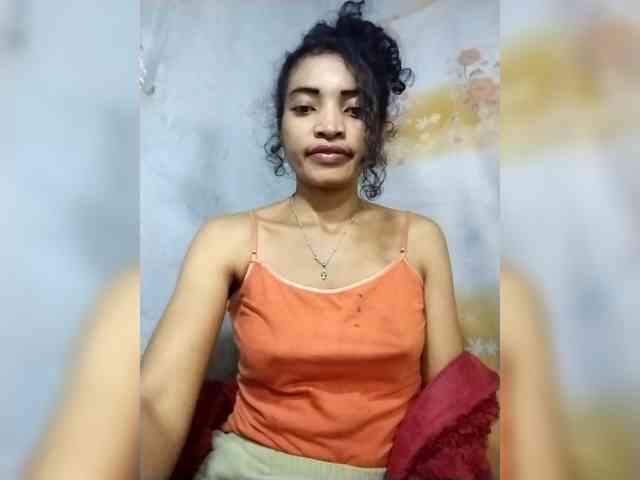 Shanya12 webcam