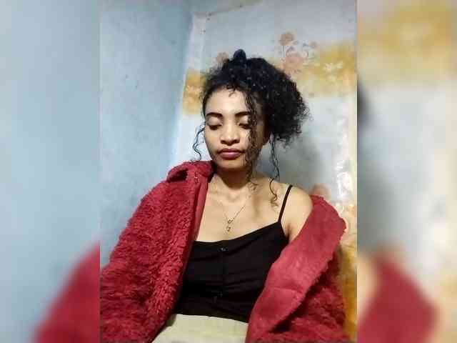 Shanya12 webcam