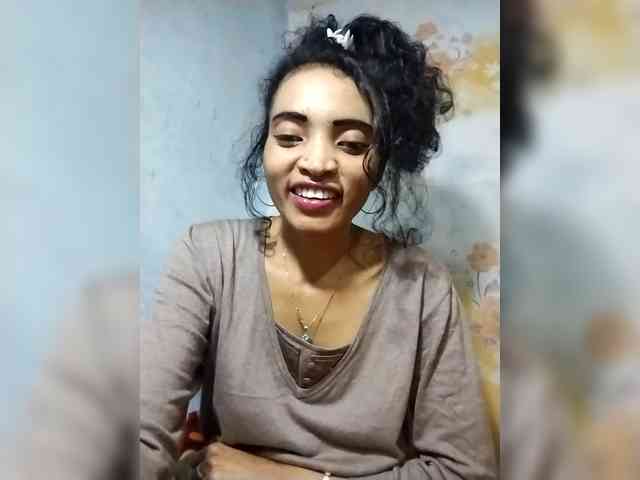 Shanya12 webcam