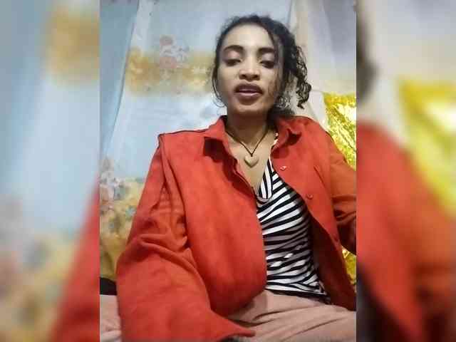 Modèle: Shanya12