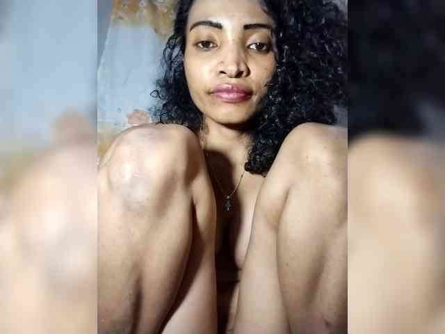 Shanya12 webcam