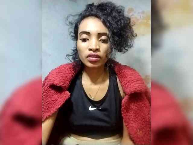 Shanya12 webcam