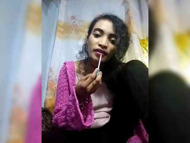 Shanya12 webcam