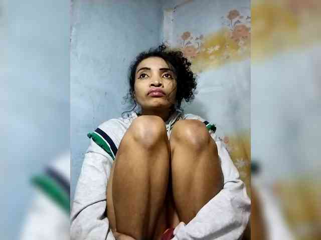 Shanya12 webcam