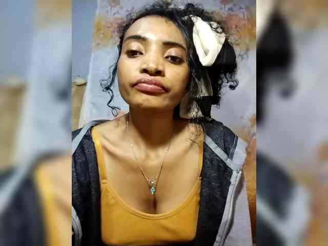 Shanya12 webcam