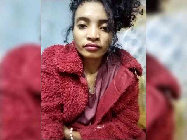 Shanya12 webcam