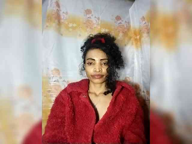 Shanya12 webcam