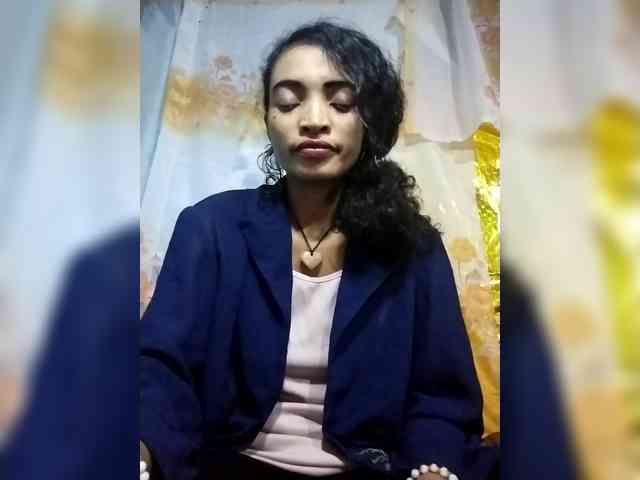 Shanya12 webcam