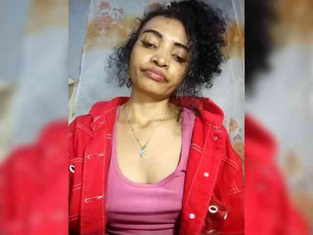 Shanya12 webcam