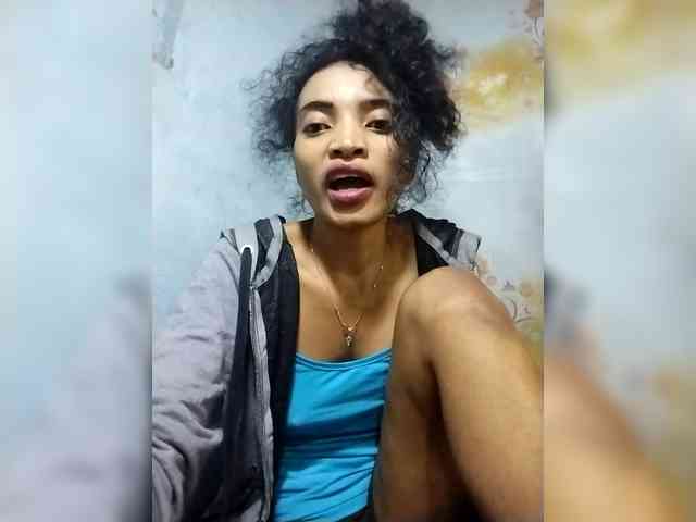 Shanya12 webcam