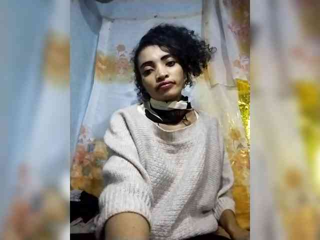 Shanya12 webcam