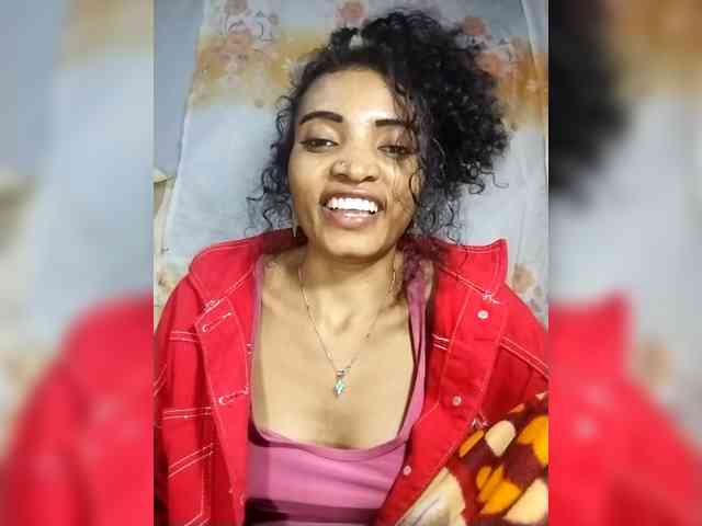 Shanya12 webcam